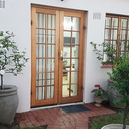 Innes Road Durban Accommodation 2 Bedroom Private Unit Экстерьер фото
