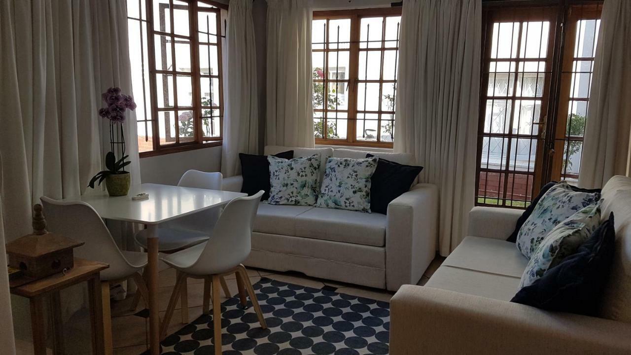 Innes Road Durban Accommodation 2 Bedroom Private Unit Экстерьер фото